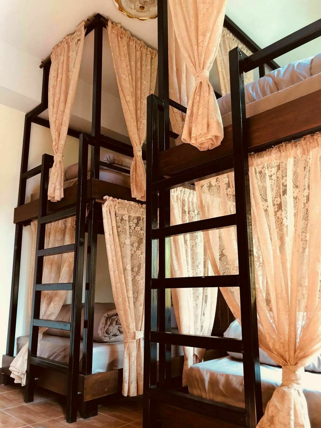 Faikham Hostel - Chiang Mai — Photos 3